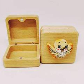 Picture of EXTRA SMALL CASE SQUARE BIRD